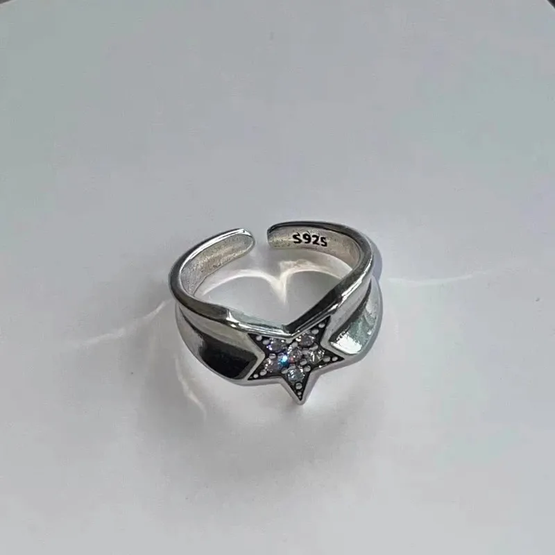 

Fashion Shiny Rhinestone Irregular Star Couple Rings For Women Men Vintage Crystal Pentagram Adjustable Ring Lover Jewelry