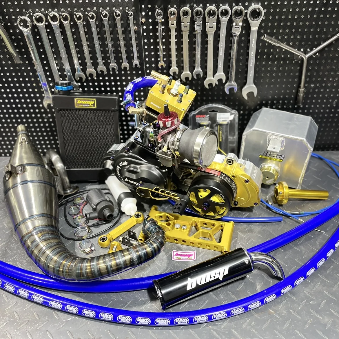 

DIO50 Engine Kit 125cc AF18 "GOLDEN BULLET" Water Cooling Cylinder 54mm Crankshaft 52.6mm Full Complete Exhaust Pipe BWSP Club