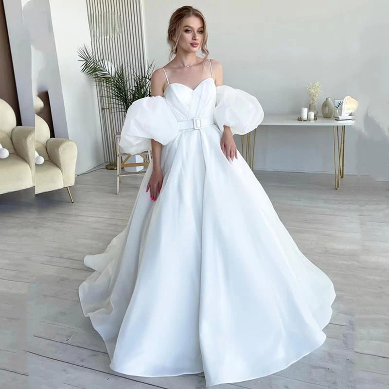 

Elegant Sweetheart Wedding Dresses Puff Sleeves Spaghetti Straps Sashes Court Train Ball Gown Satin Pleat Design Summer