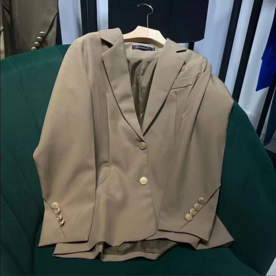 

Женское новое пальто, удобное и красивое, универсальное, на весну и осень