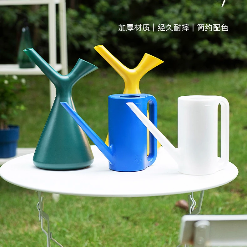 

2024 V-образная банка для полива цветов, пластиковый горшок для растений, разбрызгиватель для бутылок, Садовые принадлежности 1,2/л