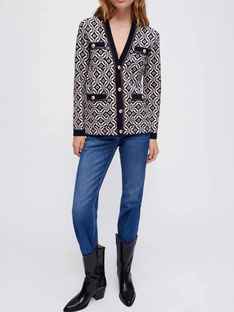 

2023 Women Contrast Trim V-neck Geometric Pattern Pocket Front Navy Cardigan France Pairs Fashion