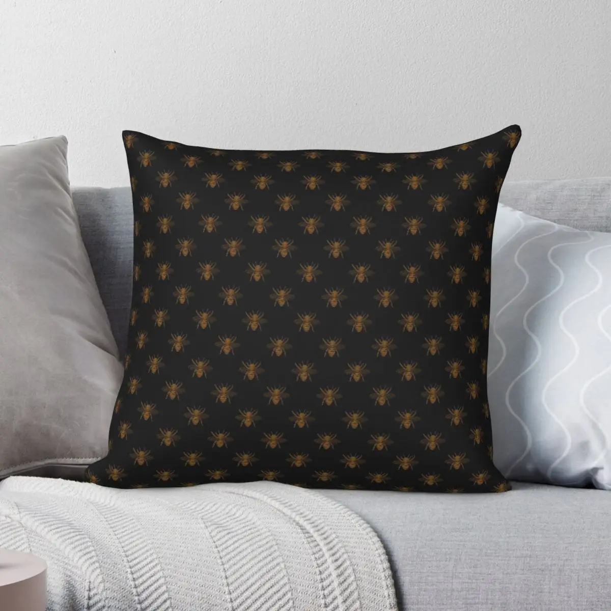 

Gold Metallic Foil Bees On Black Square Pillowcase Polyester Linen Velvet Printed Zip Decorative Pillow Case Sofa Cushion Case