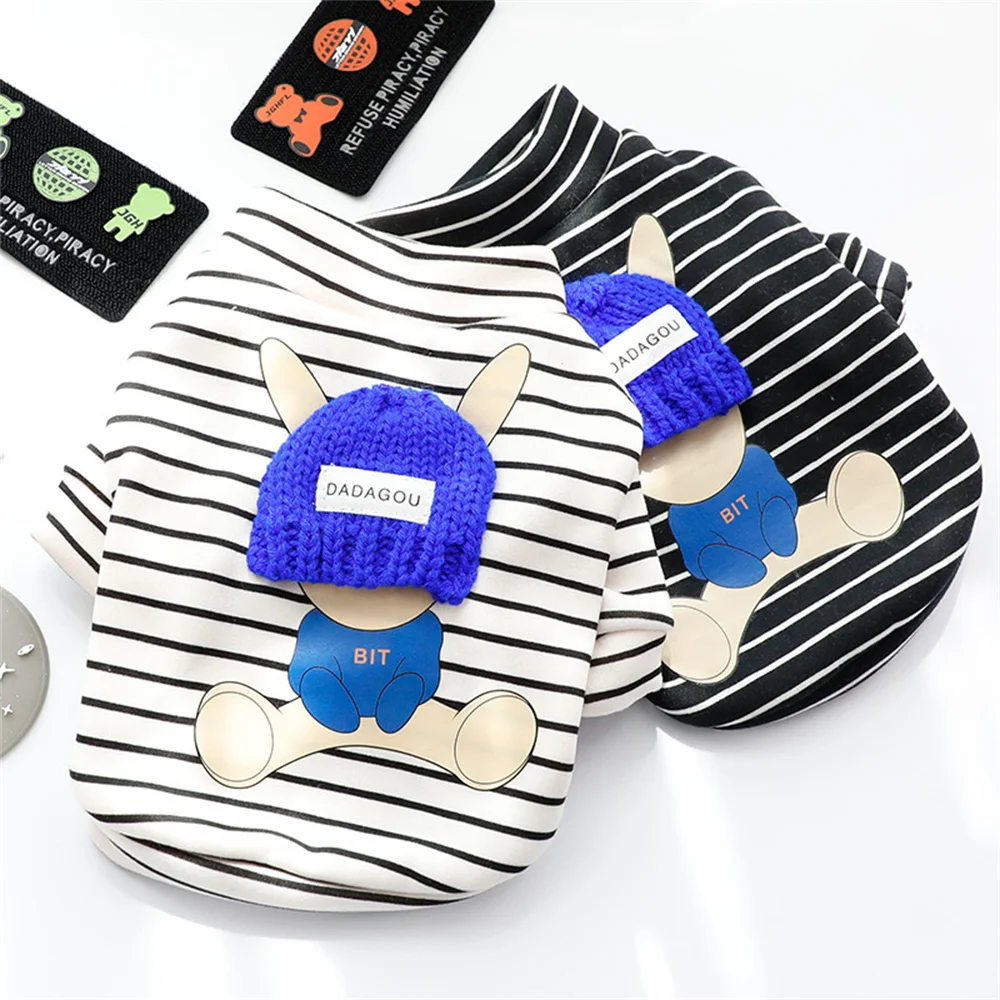 

Black White Stripes Print Plush Round Neck Sweatshirt Puppy Cat Spring Casual Hoodies Dog Clothes Popular Hoodies Pet Supplies
