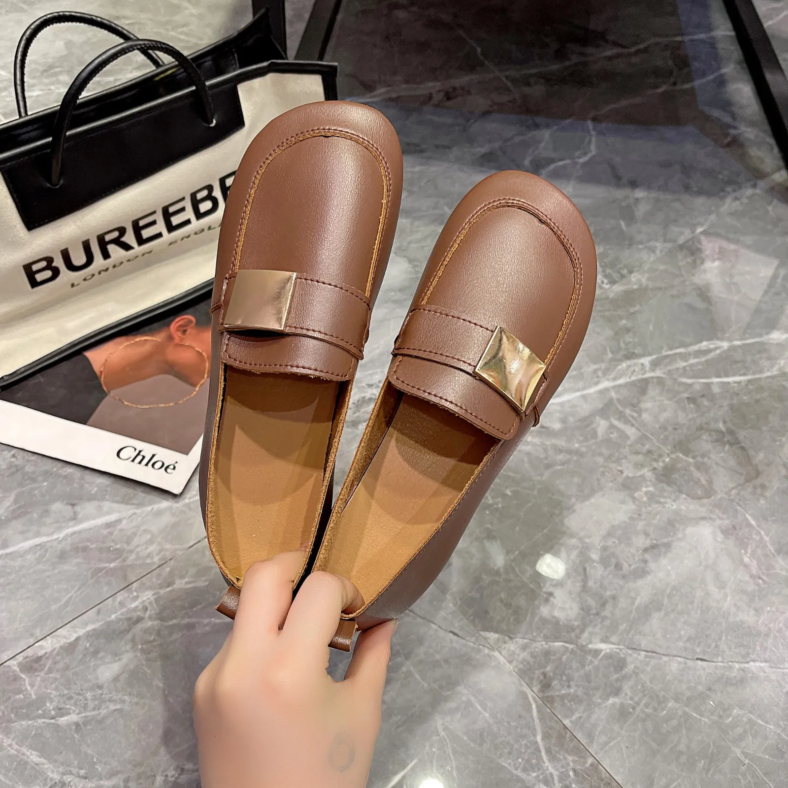 

New Belt Buckle Women Shoes Woman Mules Sexy Ladies Shoes Slippers Cover Square Toe Low Heels Solid Leather Casual Shoes Slides