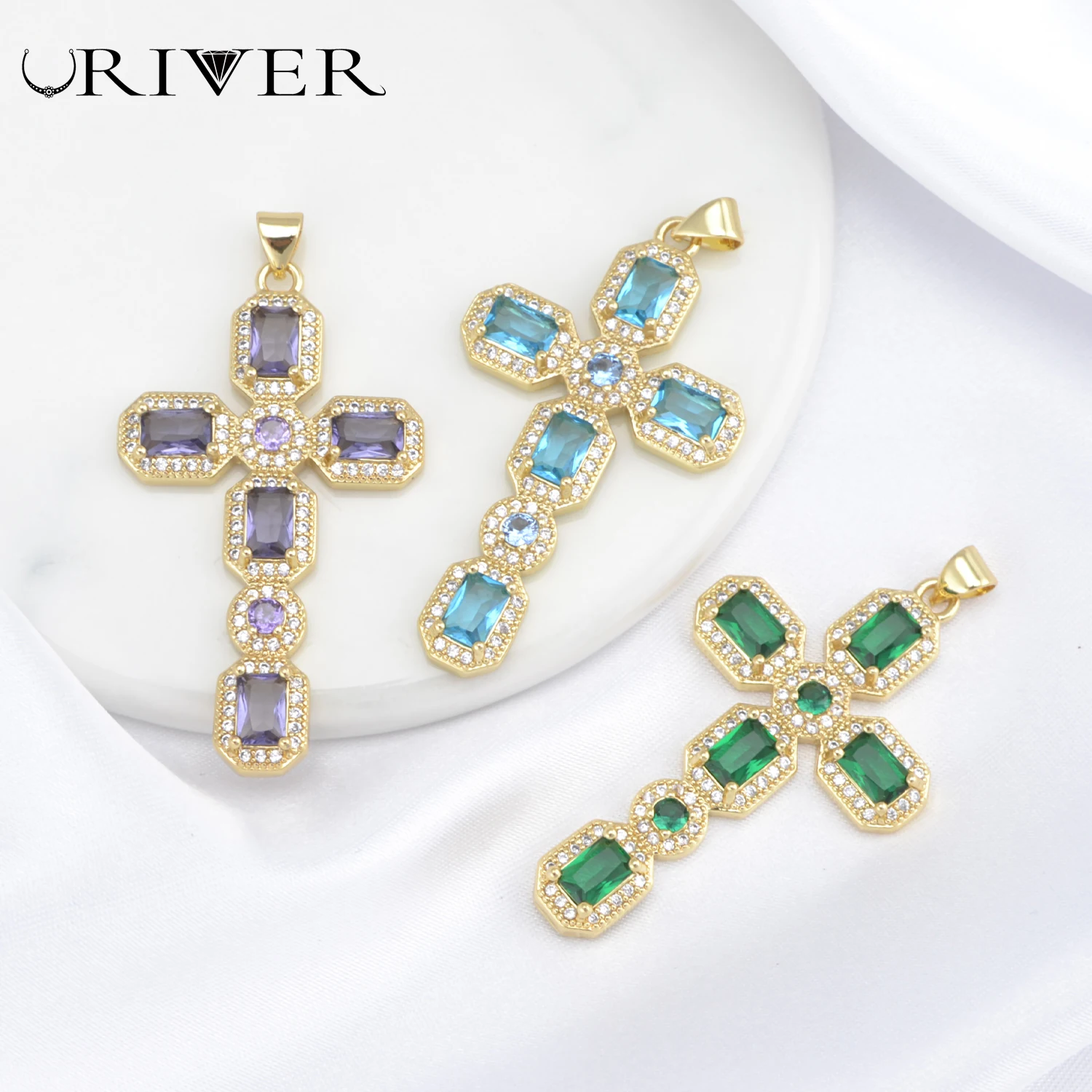 Wholesale Luxurious Cross Pendants for Women Colorful Sparkling Zircon Jewelry Handmade Necklace DIY Charms Accessories Findings