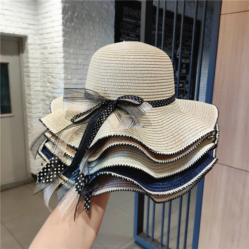 

2022 New Women Beach Hat Summer Big Brim Foldable Wavy Straw Hat Outdoor Sunscreen Sun Hat Zomer Cap