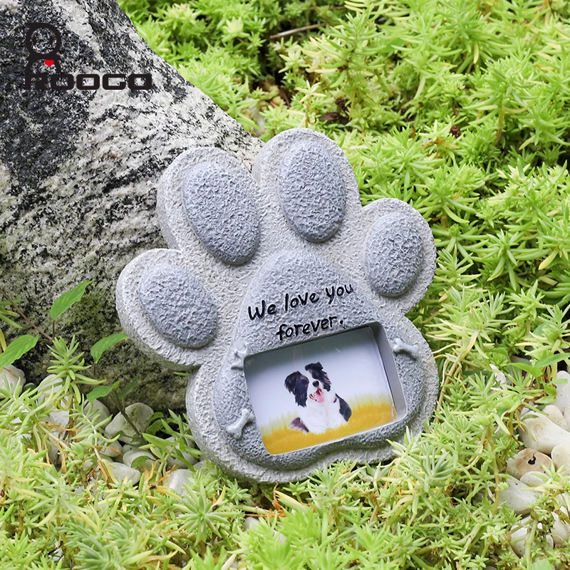 

ROOGO Dog And Cat Grave Monuments Environmentally Friendly Materials Design Resin Customized Tombstone For Pets