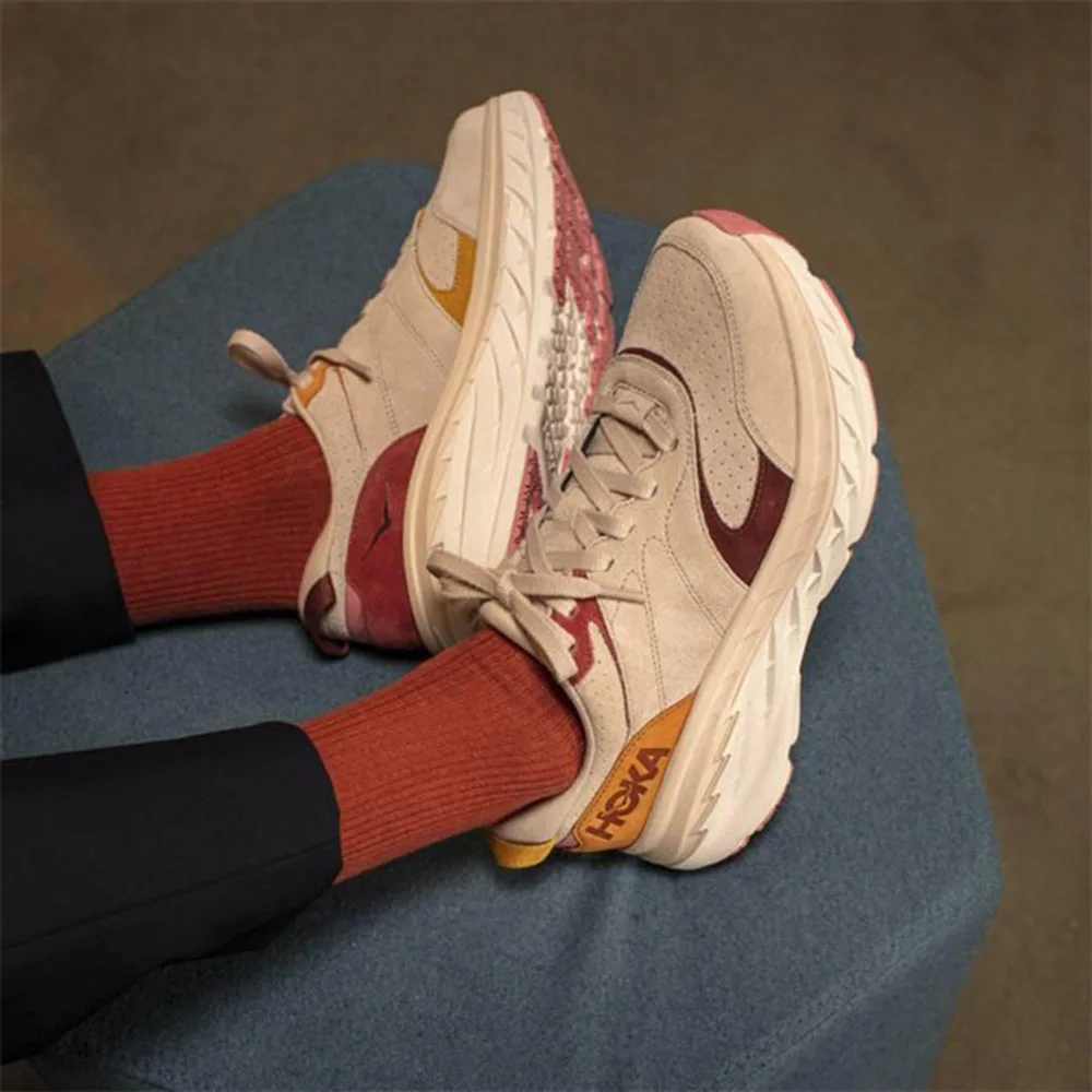 Hoka Bondi L Running Shoes Thick Bottom Heighten Women Shoes Waterproof Non-slip Hiking Sports Hiking Shoes Men Sneakers tennis