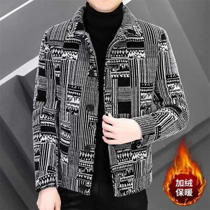 Autumn and Winter New Fleece-lined Thickened Lapel Jacket Men's Korean Sle Trendy Slim fit Plaid Short Woolen Coat