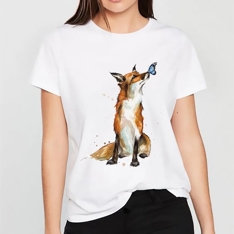 

Футболка женская оверсайз с круглым вырезом и графическим принтом