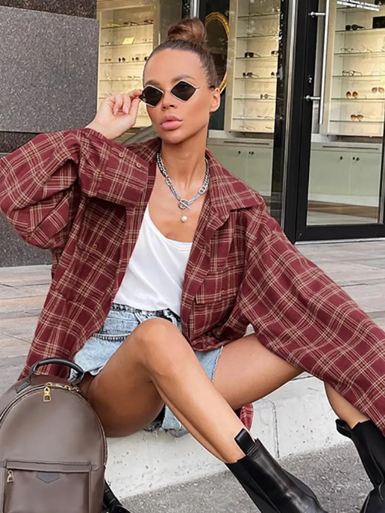 Рисунок 4 - Женская свободная рубашка в стиле ретро