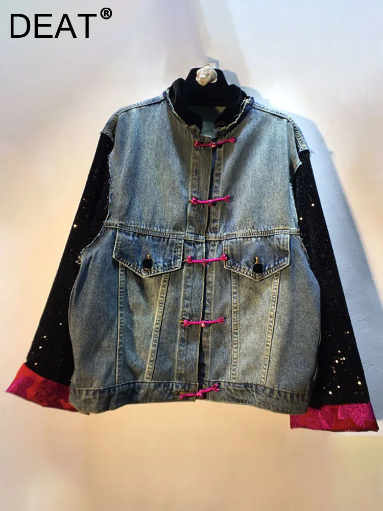 

DEAT Women's Denim Coat Stand Collar Patchwork Sequins Long Sleeve Panelled Buttons Embroidery Jackets 2023 Autumn New Fashion