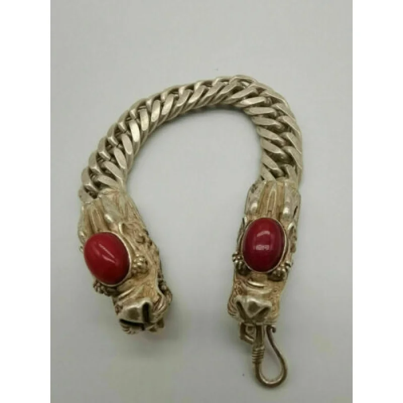 

Китайские старые тибетские серебряные инкрустированные Красные нефритовые браслеты с драконом