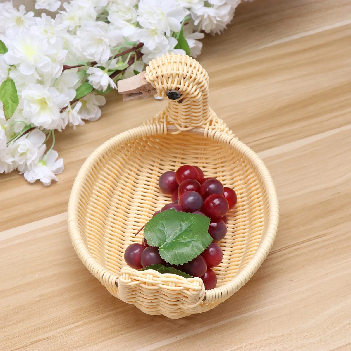 

Rattan Woven Duck Fruit Basket Storage Basket Creative Household Rattan Snack Tray Medium Duck