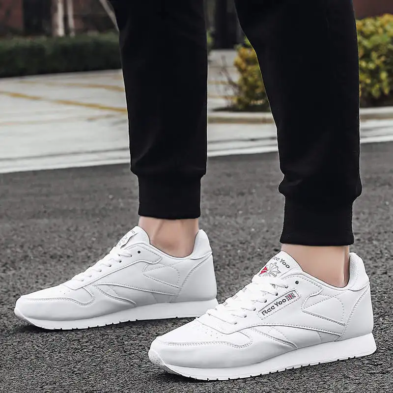 

Men's White Sports Shoes Hypebeast White Sneakers Man Sneacker Sneakers Sport Rubber Bottom Mens Running Shoes Kid Tennis Aqua