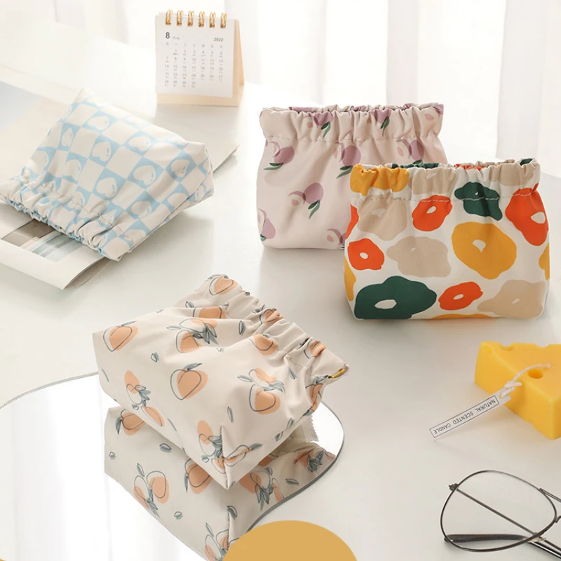 

Cute Cosmetic Bag Pop-up Portable Storage Bag with Shrapnel Key Headphone Organizer Sundry Cosmetic Lipstick Change Storage Bag