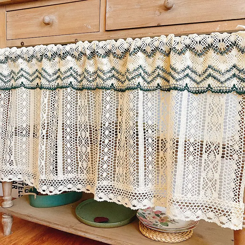 

Короткие шторы из льна DZQ