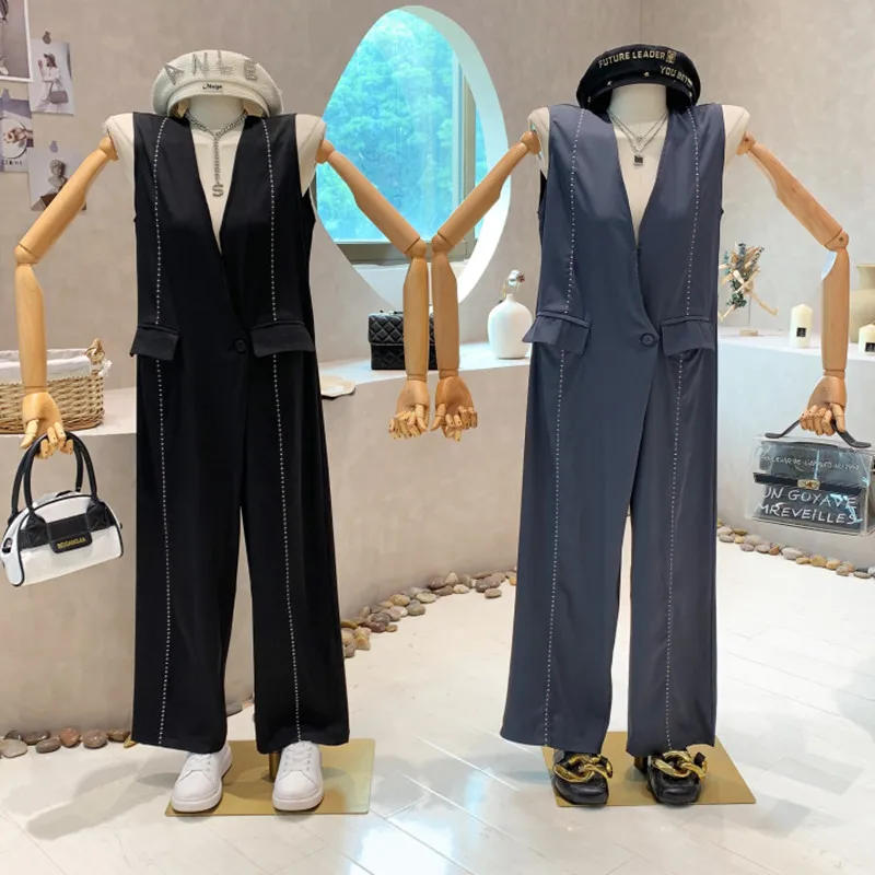 

Niche Design New Women's Clothing 2022 Summer Fashion Overalls V-neck Thin Jumpsuit Side Buckle Open Line Design Straight Pants