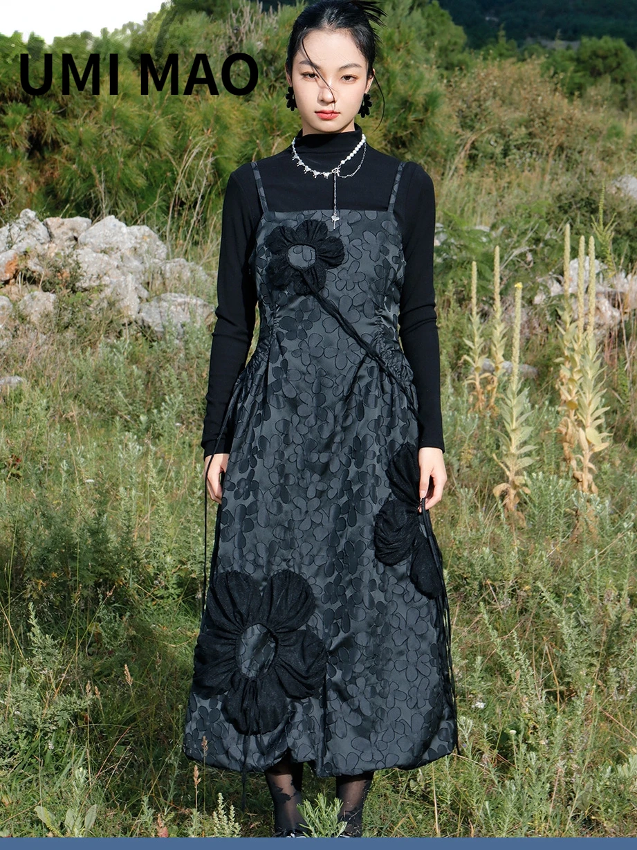 

UMI MAO Yamamoto Dark Black Women's Autumn Winter New 2022 Inner Stacking Wear Retro Sweet And Cool Flower Bud Suspender Dress