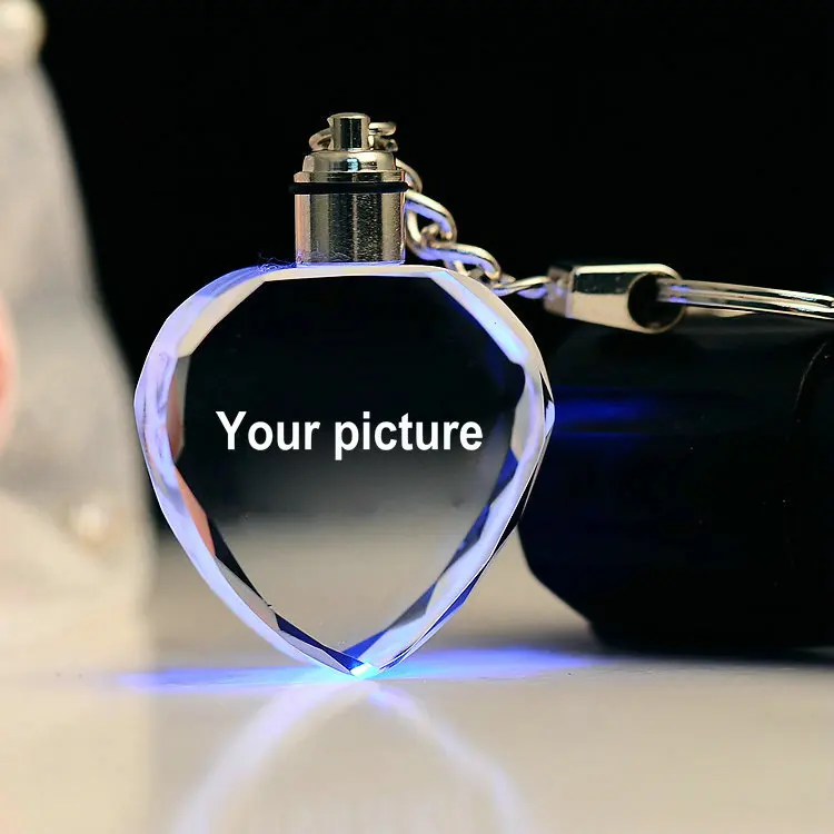 

Хрустальный брелок с подсветкой