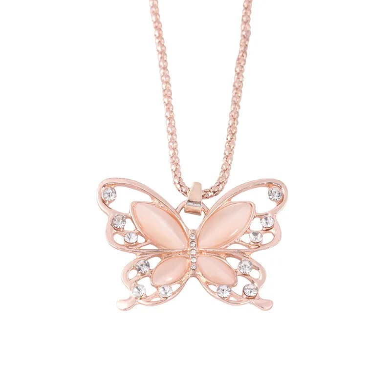 

New Korean super fairy Crystal Butterfly Pendant Necklace female collarbone chain popular Necklace