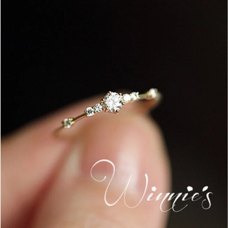 

Exquisite Small Fresh Copper Plated Gold 7 Small Diamonds Japanese Agete Style Ring