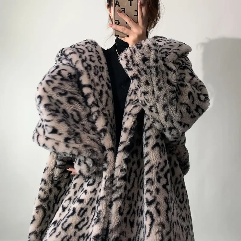 

Real Fur Coat Women Winter 2022 New Korean casual silhouette Leopard Print Long Section Sheep Shearing Jackets шуба женская