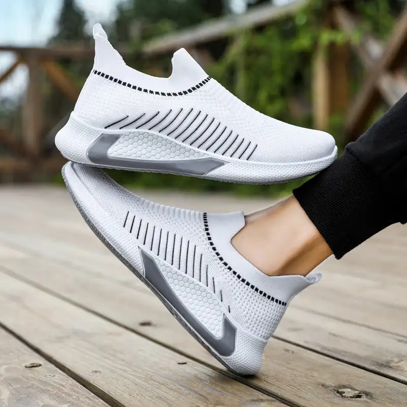 

Мужские Яркие кроссовки 2023, горячие дышащие брендовые кроссовки для прогулок на открытом воздухе, удобная спортивная обувь, большой размер 45