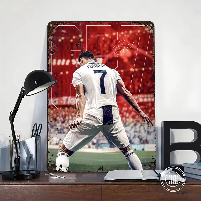 Фото Плакат CR7 Криштиану Роналду: Винтажная металлическая табличка на заказ, ретро-декор для игровой комнаты, уютного дома №2