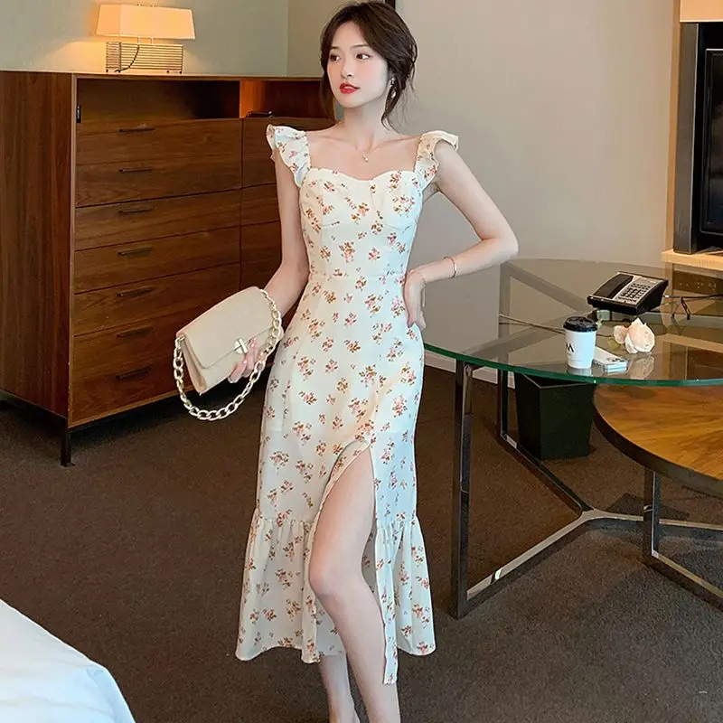 

2022 Women's Dress New Gentle Style Split Lotus Leaf Sleeves Slim Broken Flowers Free Shipping