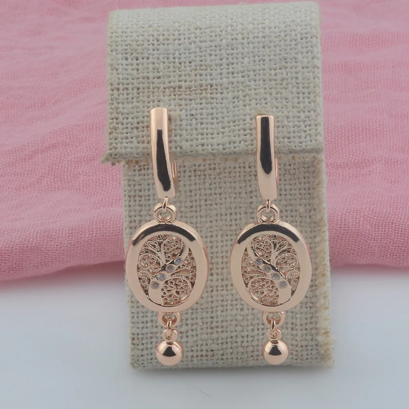 Женские серьги-подвески из розового золота 585 пробы с овальными кристаллами