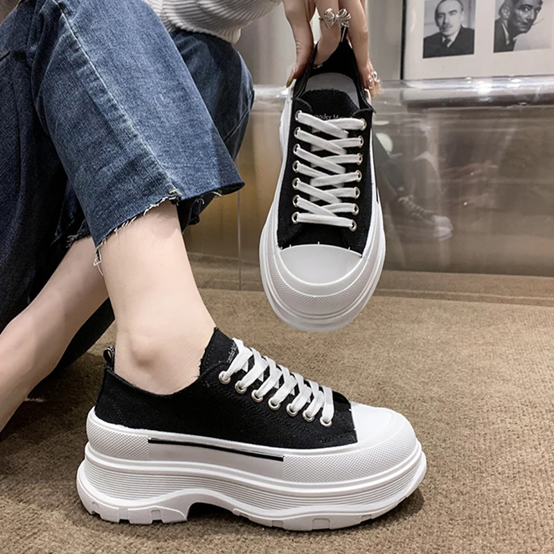 Женские кроссовки на платформе модная Уличная обувь удобная повседневная