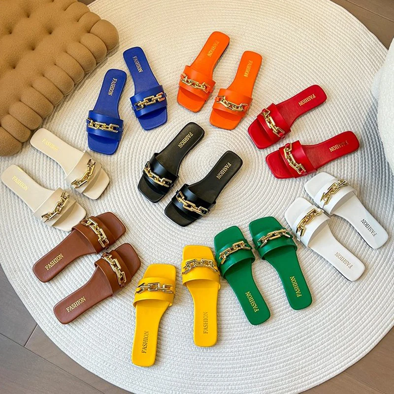 2023 Non-slip Chain Decor Outdoor Open Toe Beach Women Slipper Flat Bottom Female Sandals Sexy Fashion Design Slides Woman Shoes