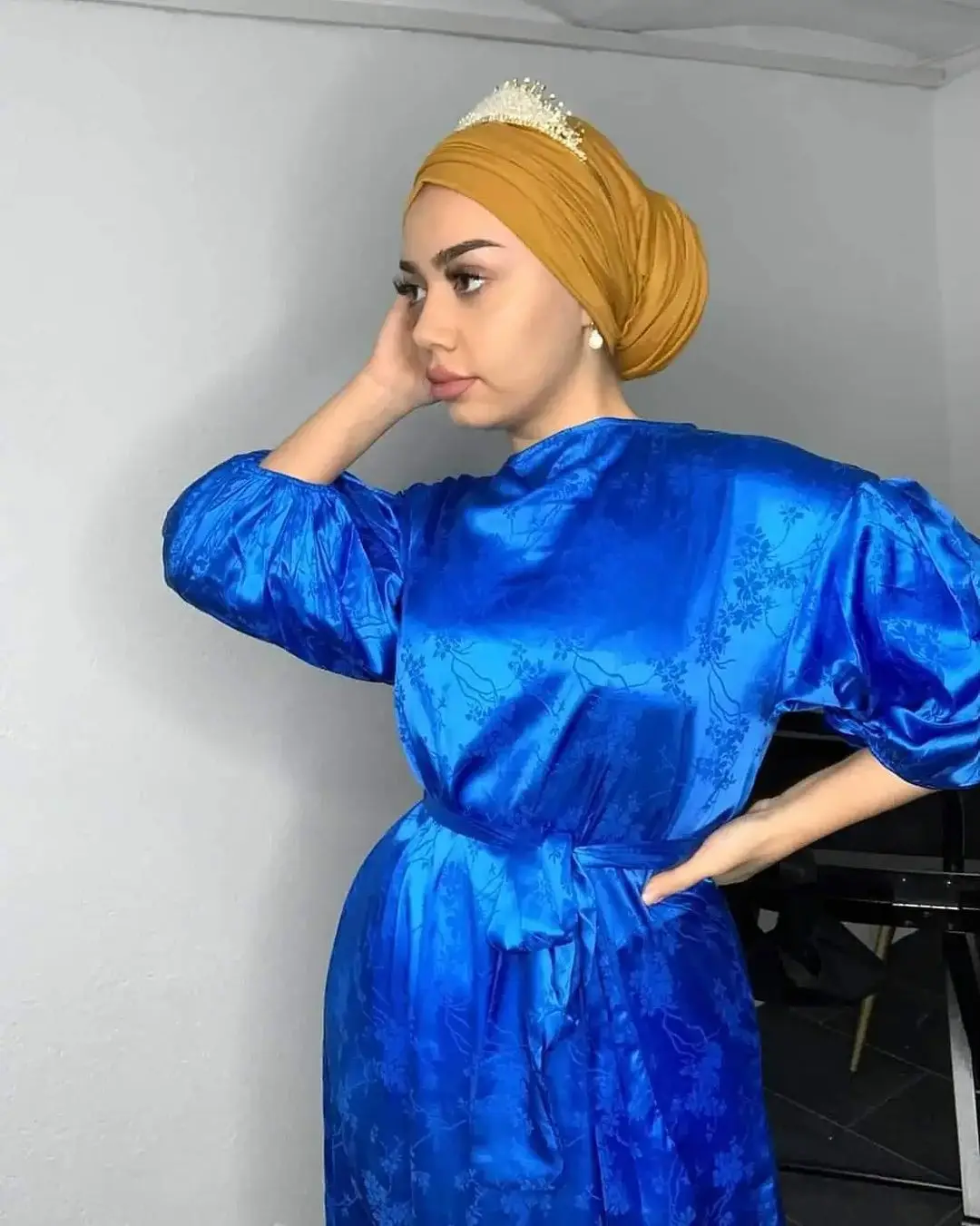 Eid Silk Feeling Jacquard Puff Sleeve Satin Abaya Dress with Hijab Scarf for Muslim Women Islamic Dresses Dubai Turkey Kaftan