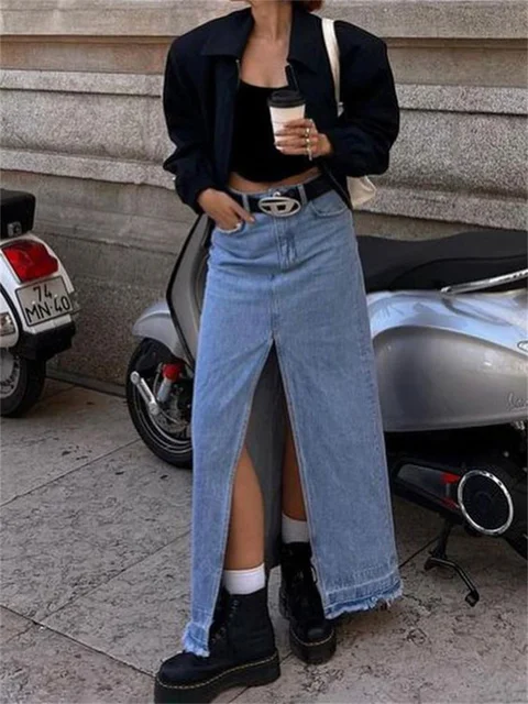 Женская джинсовая юбка с разрезом