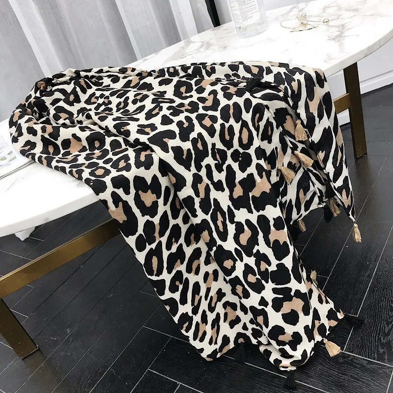 2023 All-Match Popular Leopard Dot Tassel Viscose Shawl Scarf For Dubai Girl Quality Neckerchief Winter Spring Muslim Hijab