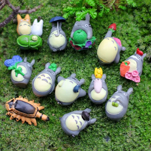 

12pcs/Set Modeling Animals Totoro Cartoon Anime Figure Umbrella Tortoise Creative Cafts Ornaments Materials Figma Gifts for Kids