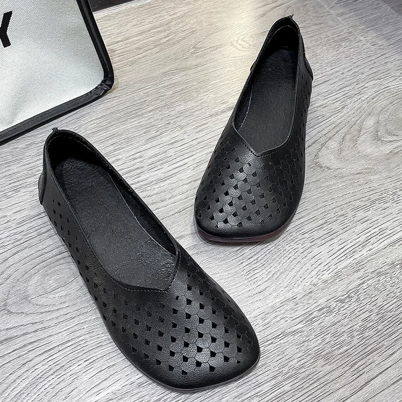 

Women Fashion Casual Shoes Summer Slip-on Sneakers Ladies Soft Bottom Lofers Hollow Out Breathable Women Flat shoes High Quality