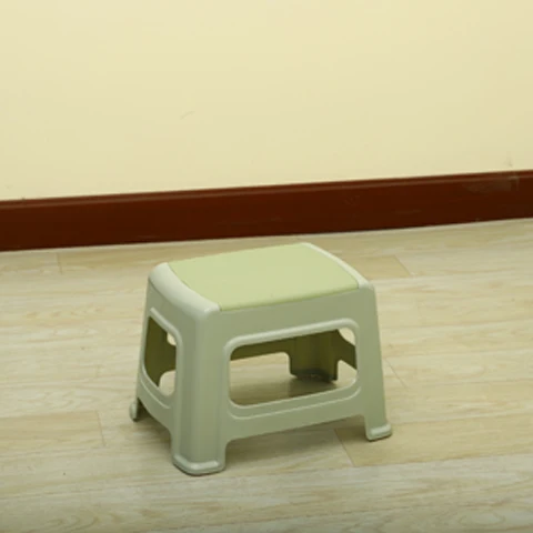 Стулья для душа Четырехсторонние пластиковые резиновые стулья домашние низкие