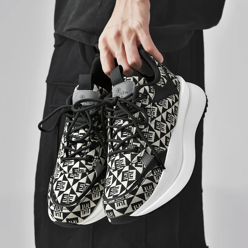 Men's Sports Training Shoes Outdoor Anti-skid Wear-resistant Sports Shoes Men's Sports Shoes Running Shoes Plaid Light Size 39-4