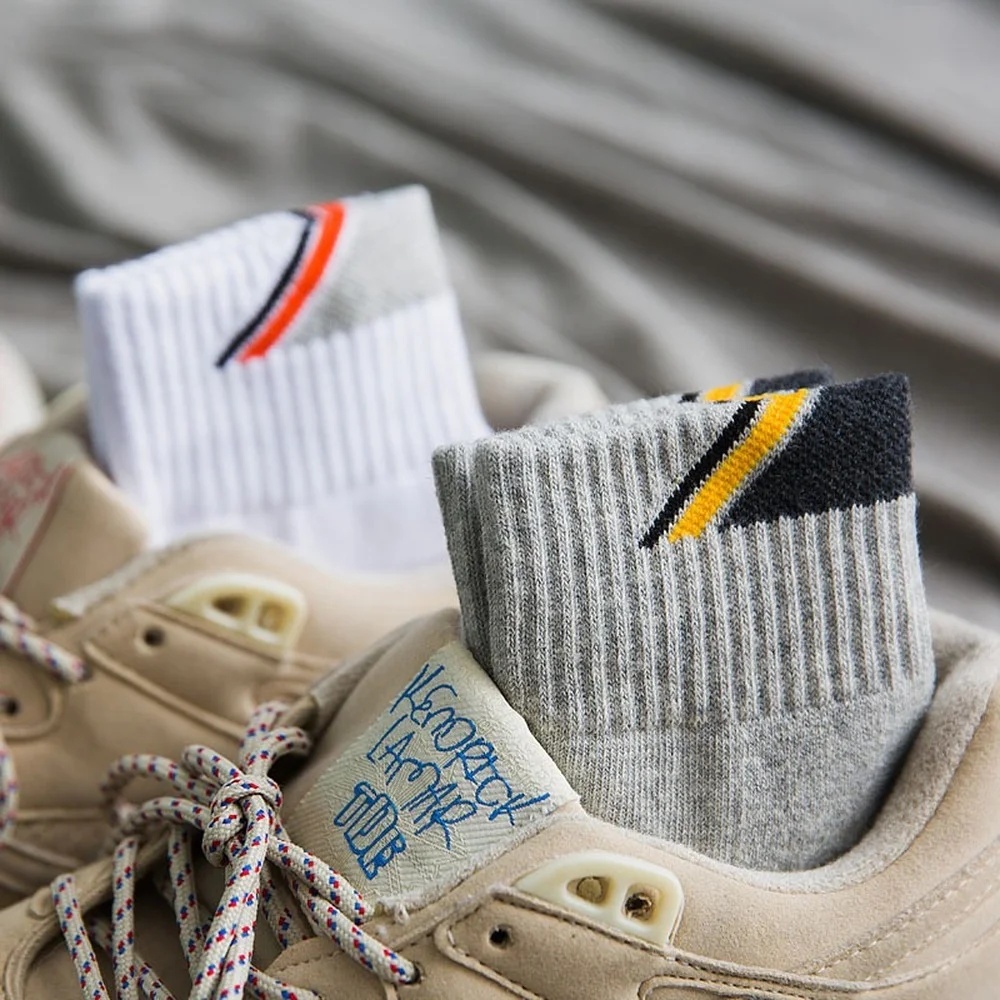 5 Pairs Breathable Harajuku Casual Men and Women Socks Color-blocking Slash Professional Running Women Sports Socks