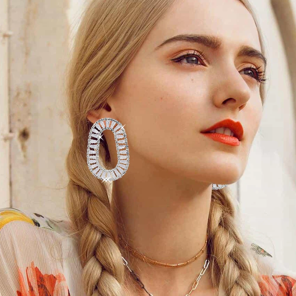 

Trendy round rhinestone Hoop Earrings For Women Exquisite Zirconia Dangling Drop Earring Bridal Accessories Statement Gift