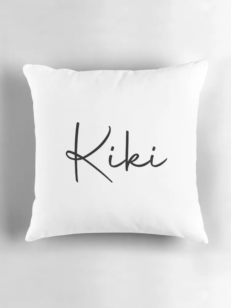 Декоративная наволочка Kiki Cursive с именной этикеткой декоративная для гостиной