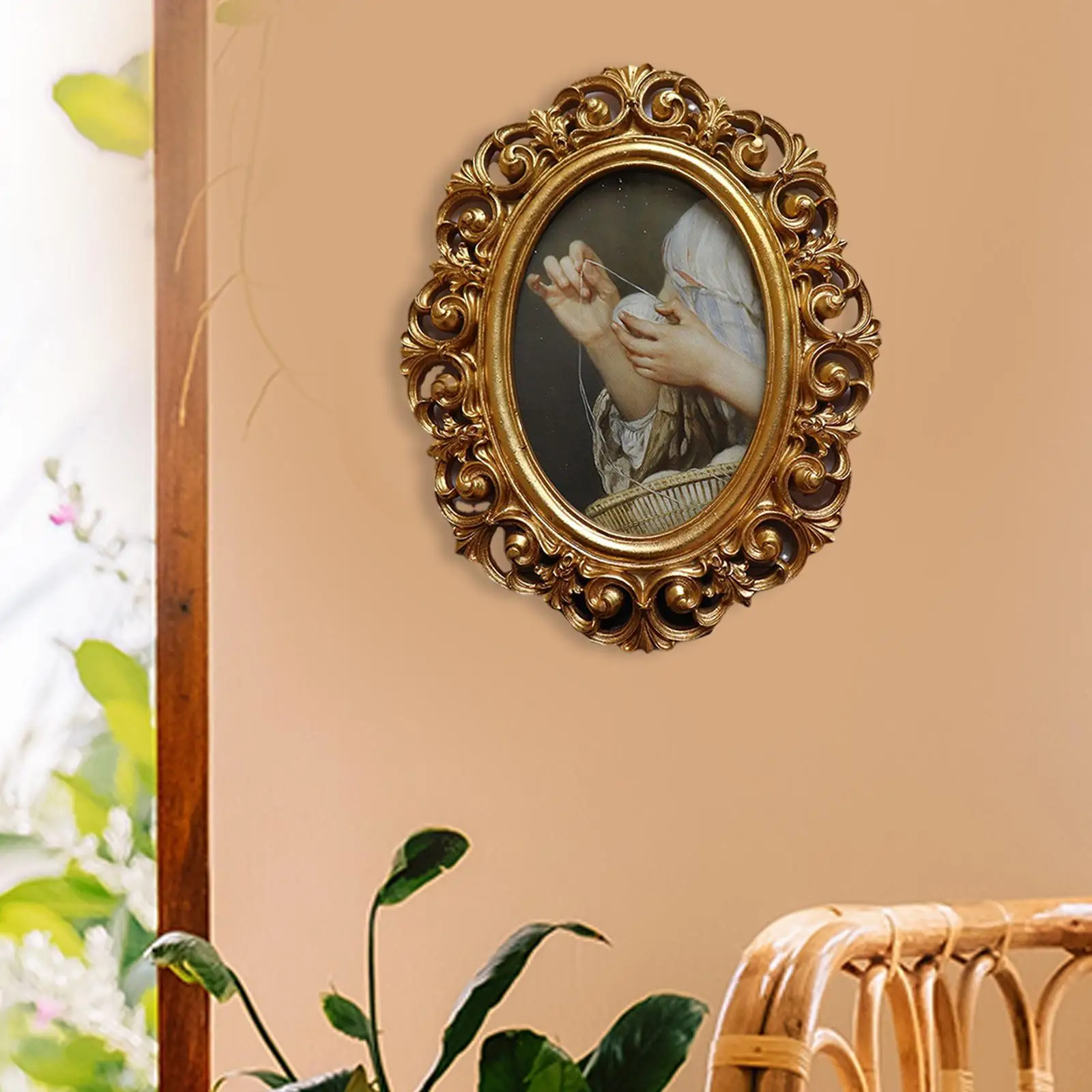 European Style Vintage Style Oval Polyresin Picture Frame Wall Mounting, Decor for Dining Room Office Photo Gallery Art Elegant images - 6