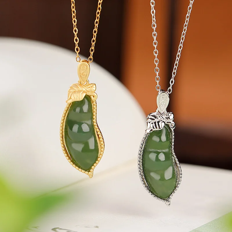 

Yilu Silver S925 Pure Gold Plated Hotan Jade Jasper Bean Pod Lucky Peace Pendant Versatile Fu Dou