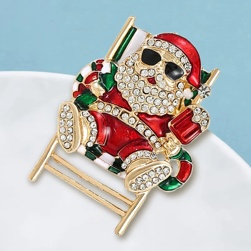 Фото Броши Wuli&baby Cool Christmas Father для женщин, унисекс, эмалевые, со стразами, с изображением Санта-Клауса, для новогодних вечеринок, подарки №4