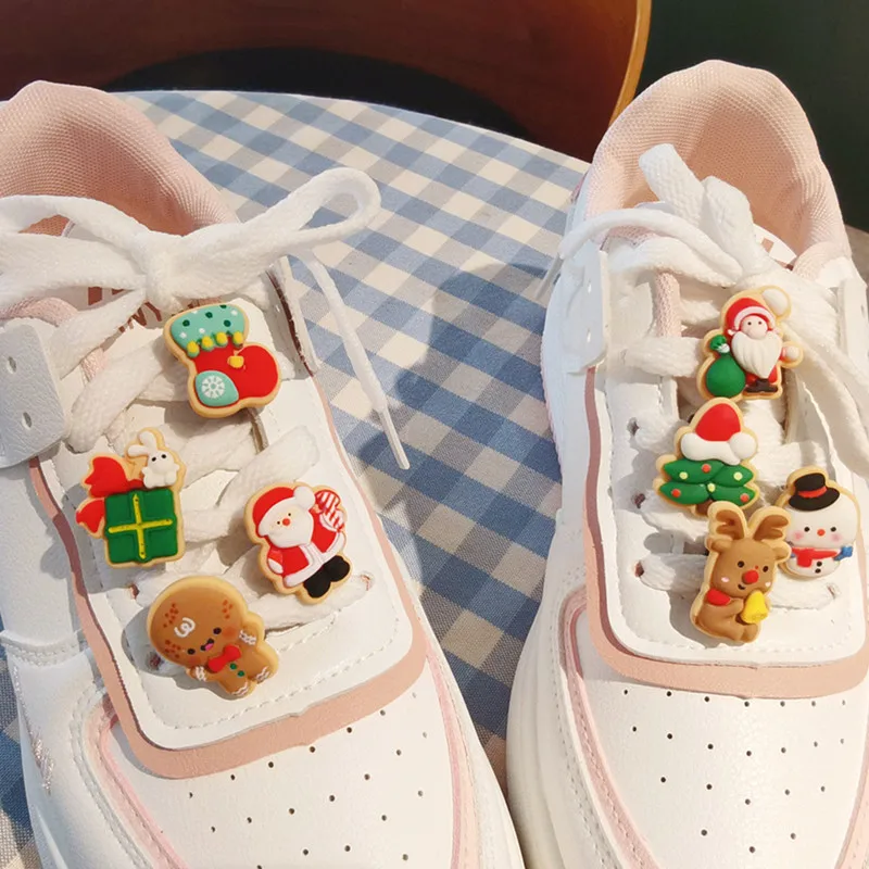 

New Christmas Red Green 3D Cartoon Shoelace Buckle Decorated DIY Detachable Shoes Flower Elk Snowman Children's Shoes Accessorie