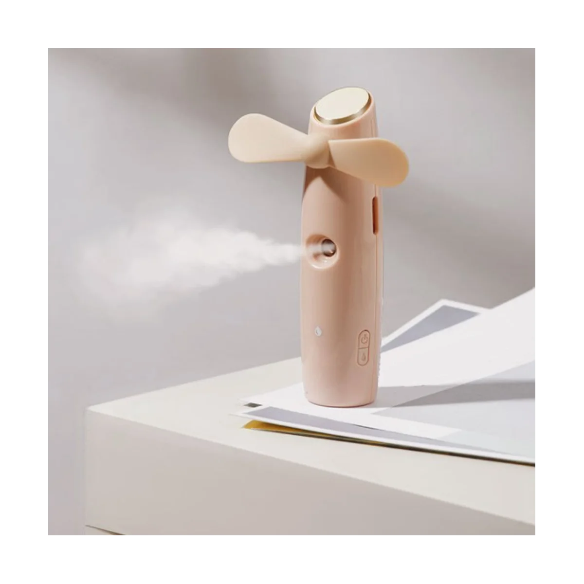 

Mini Spray Fan Facial Steamer Moisturizing Skin USB Charging Handheld Water Replenisher Hydrating Skin Care,White