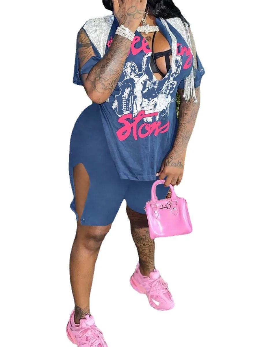 Женский костюм-двойка с принтом V-образным вырезом |